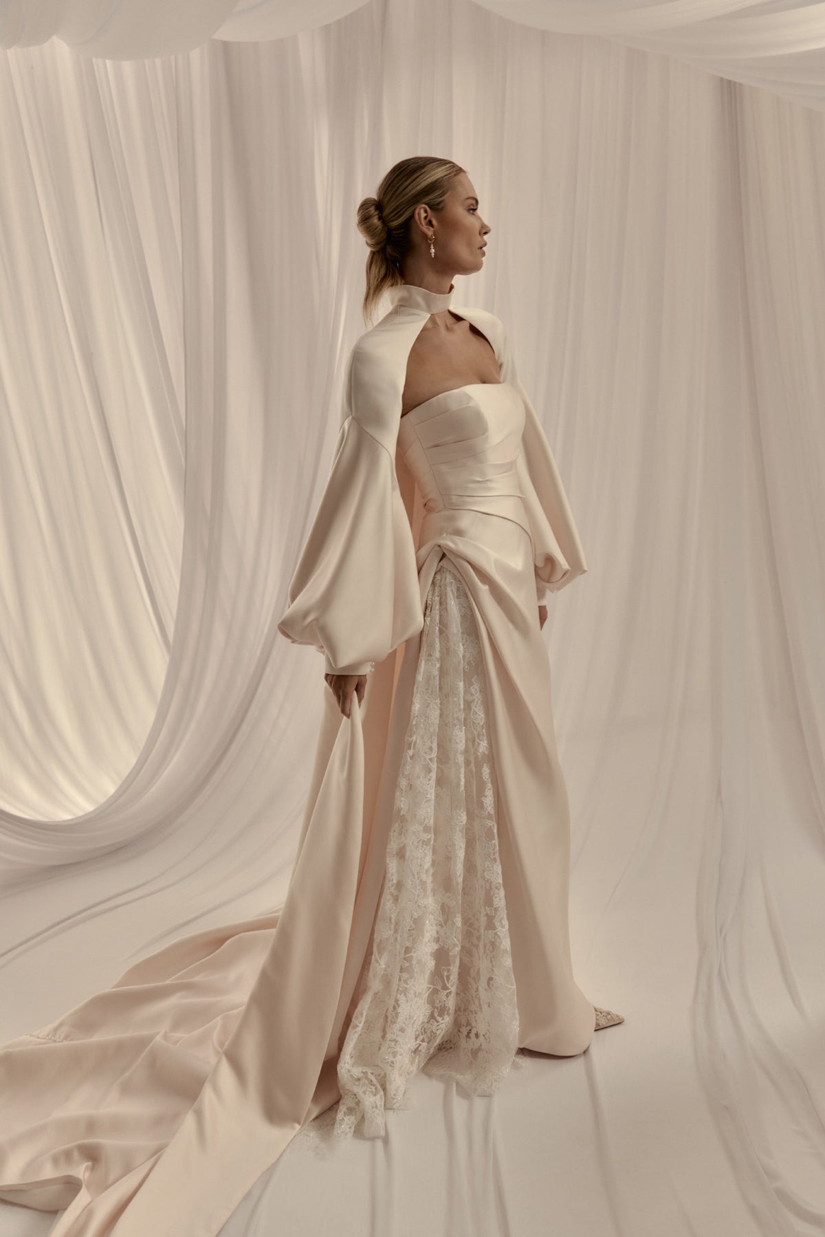 Gloria Cape