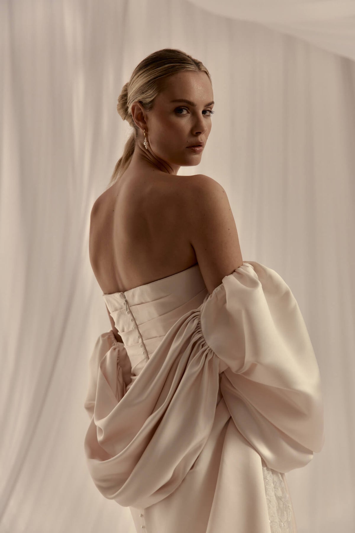 Gloria gown