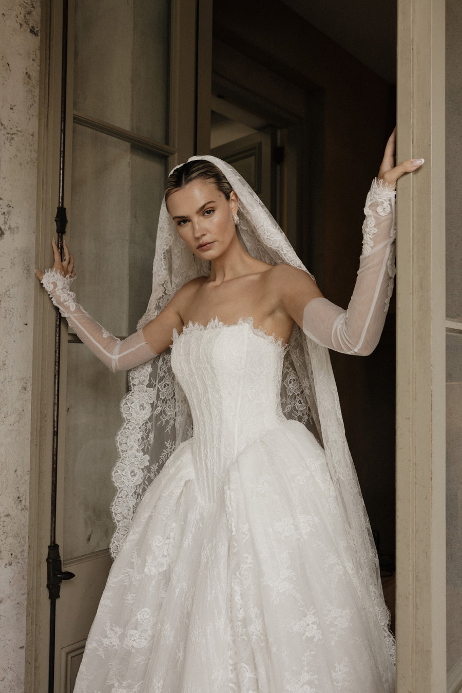Lavinia gown