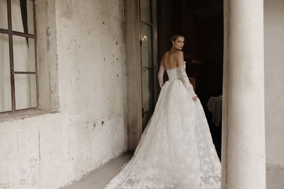 Lavinia gown