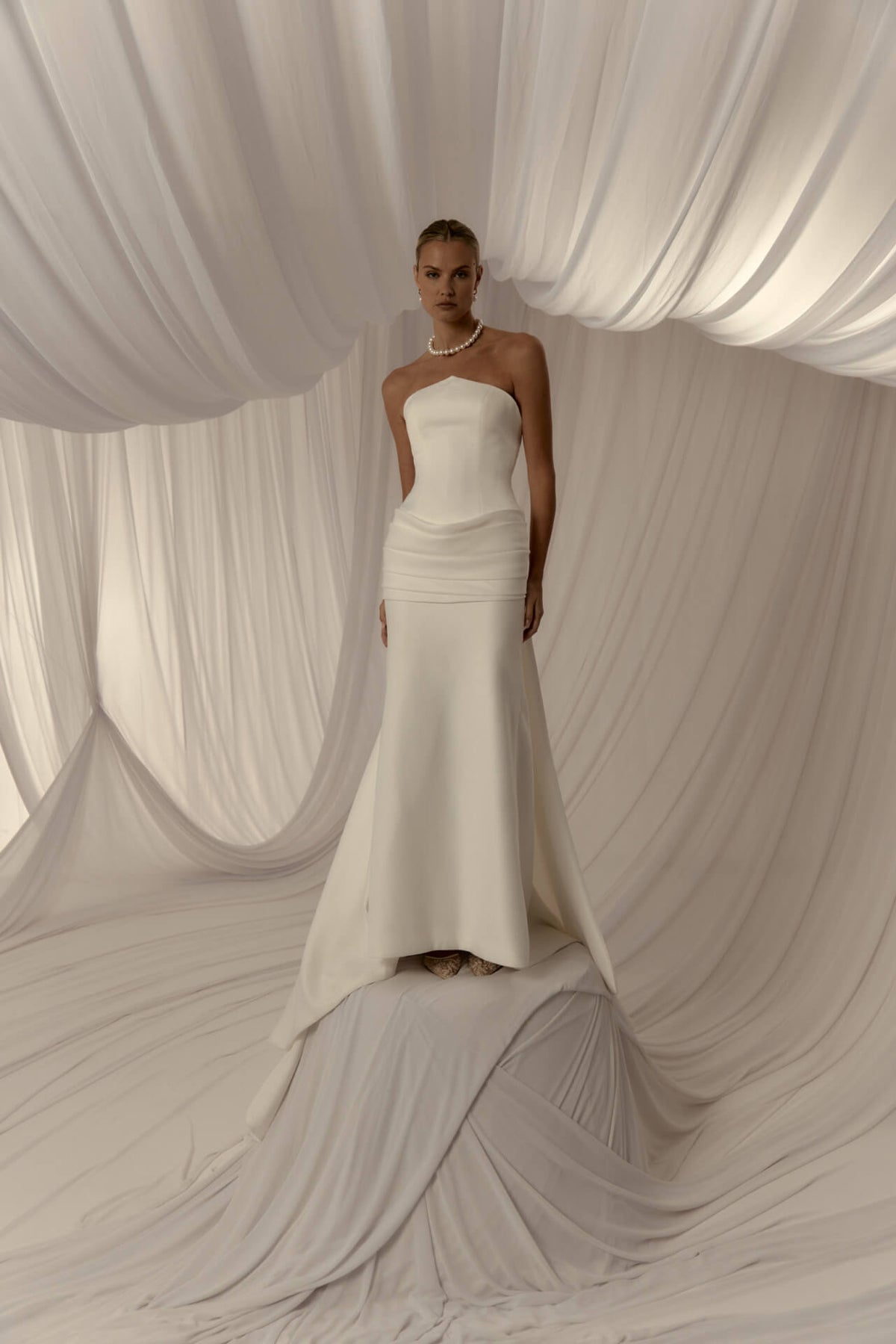 Elodie gown