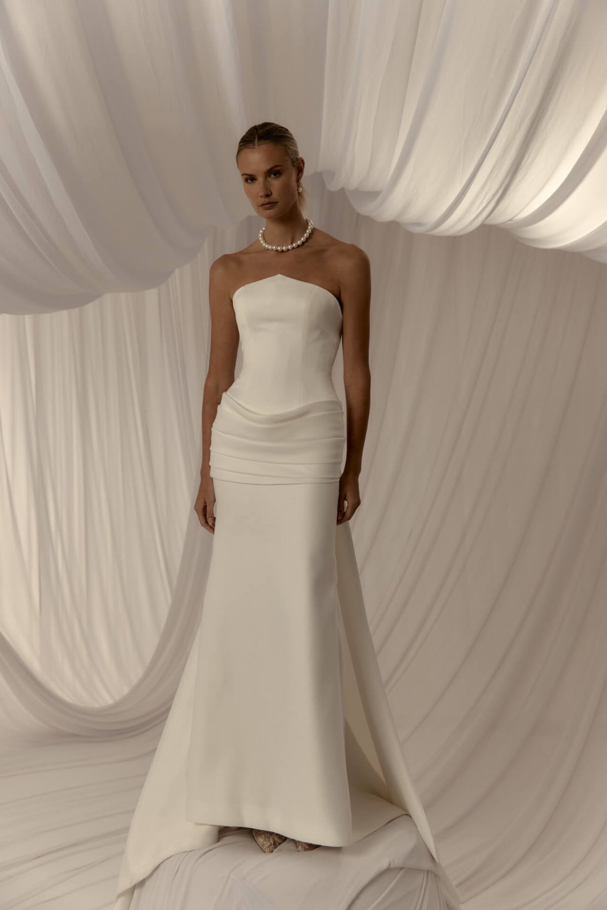 Elodie gown