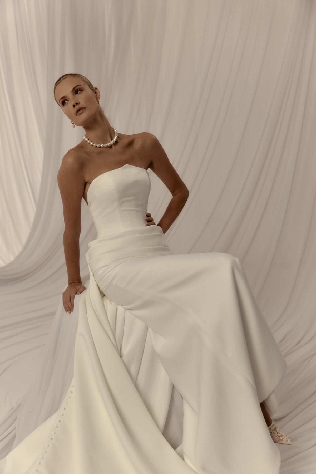 Elodie gown
