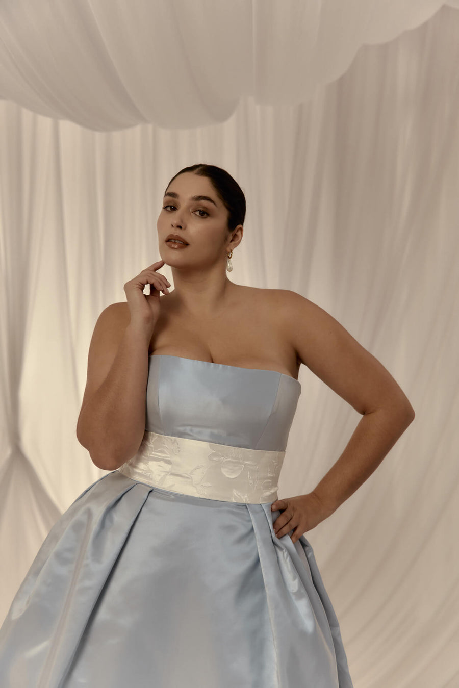 Perla gown