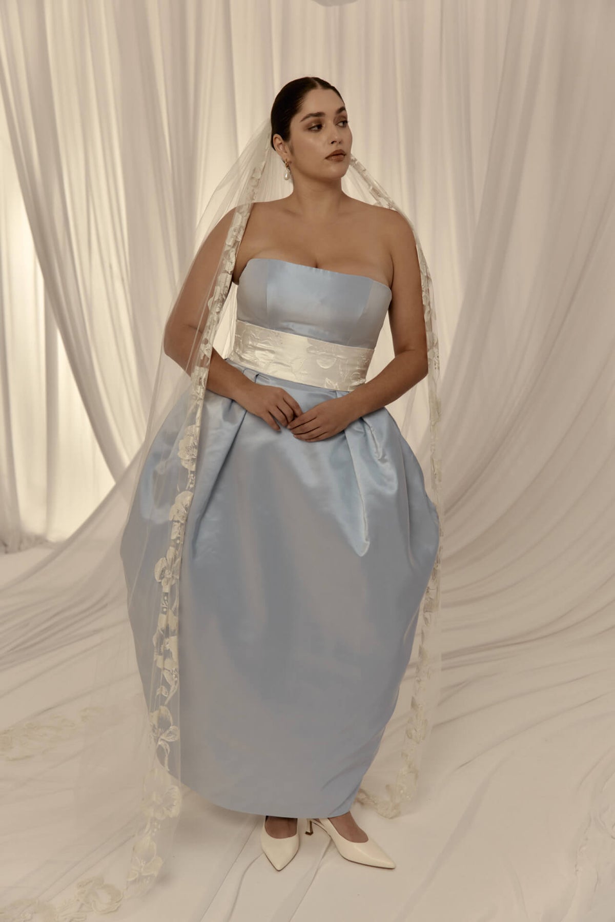 Perla gown