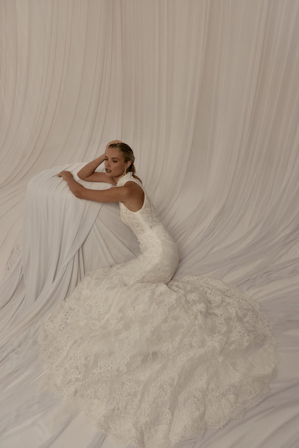 Clara gown