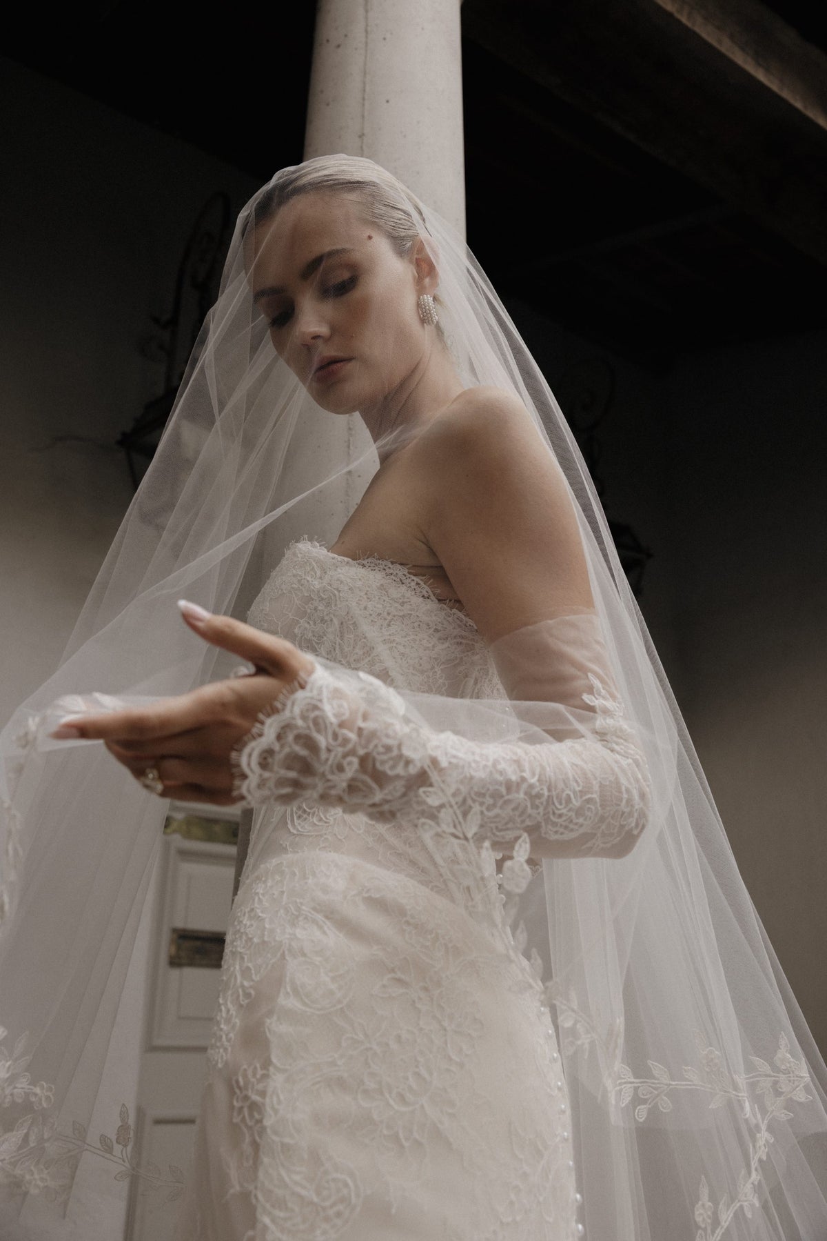 Rael gown
