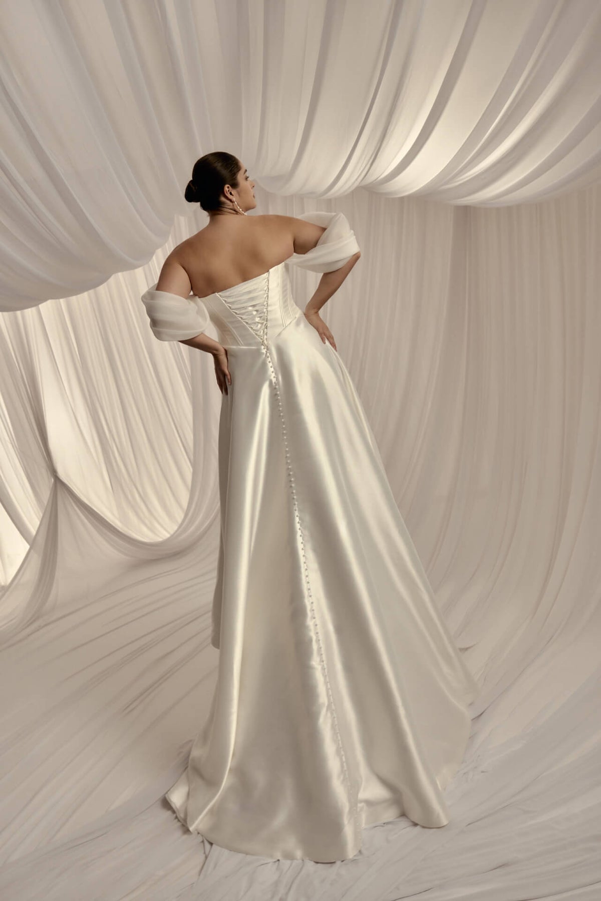 Vermeer gown