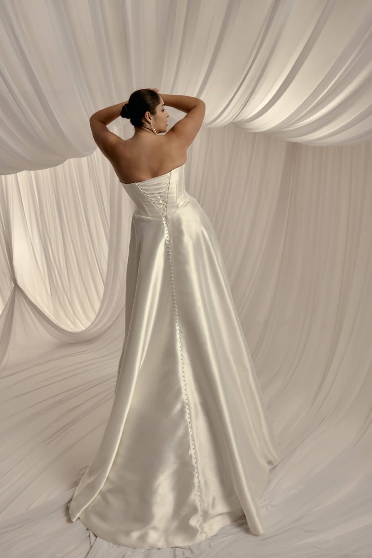 Vermeer gown