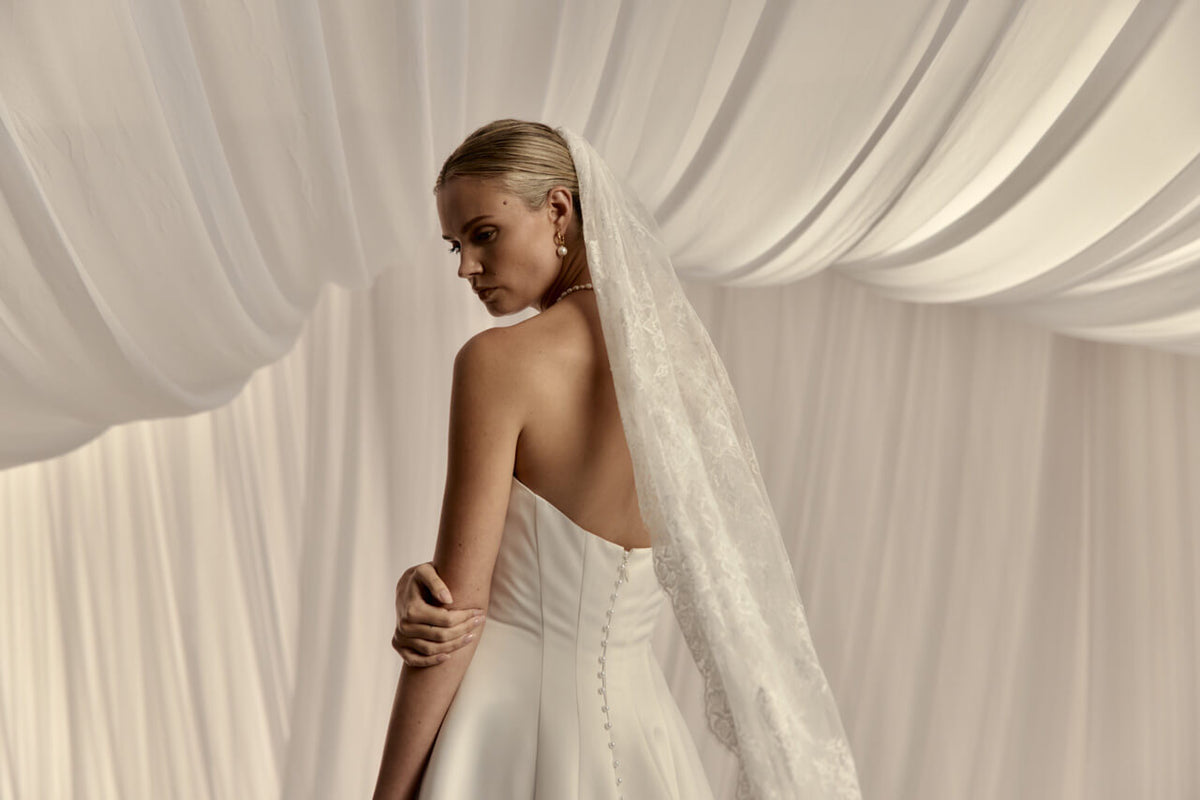 Simona gown