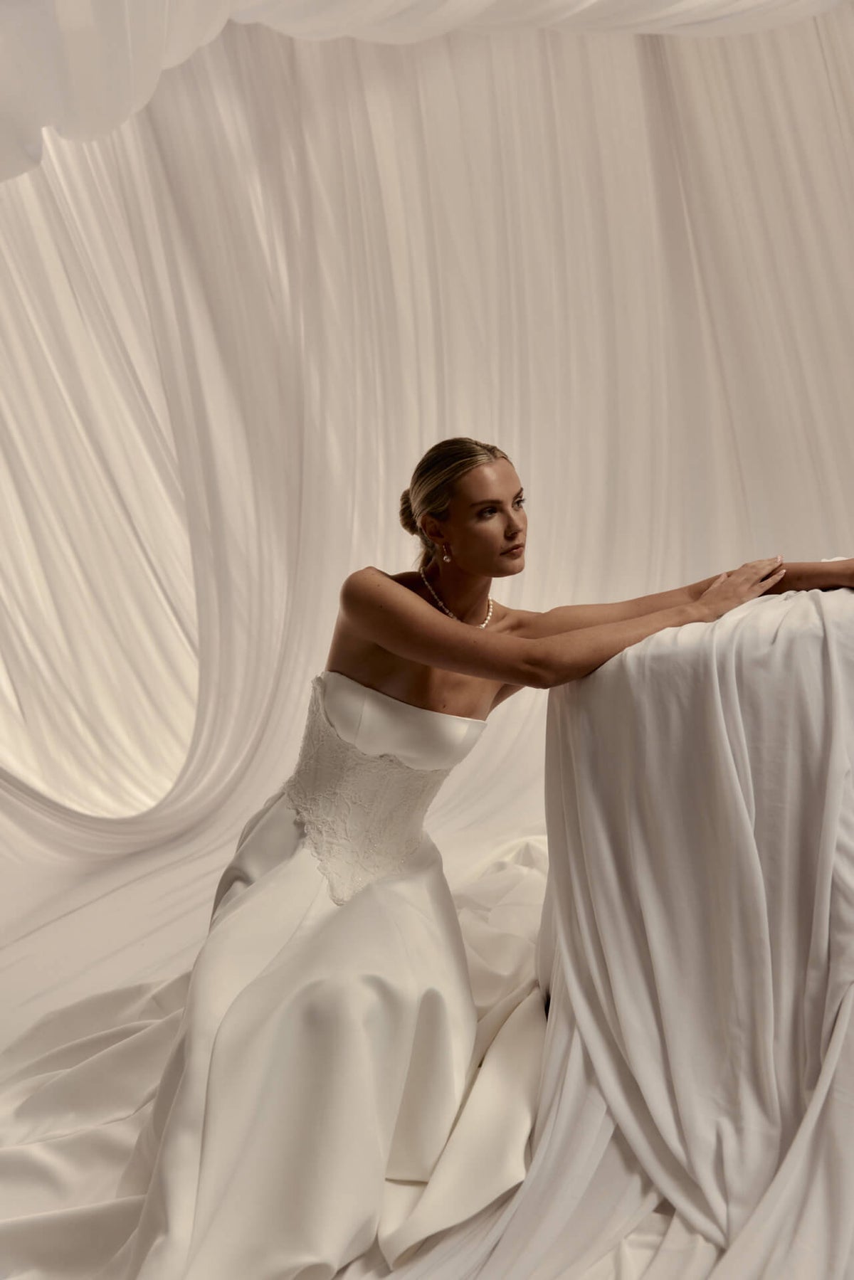 Simona gown