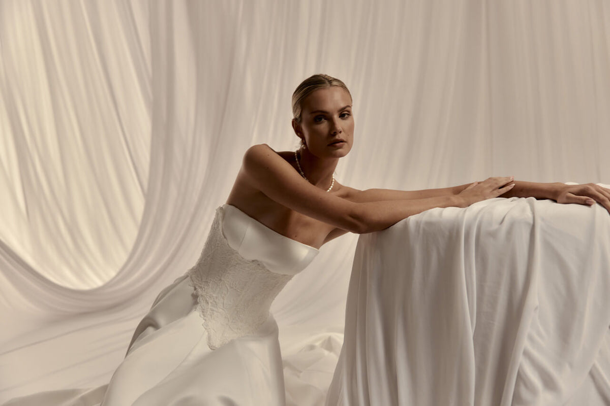 Simona gown