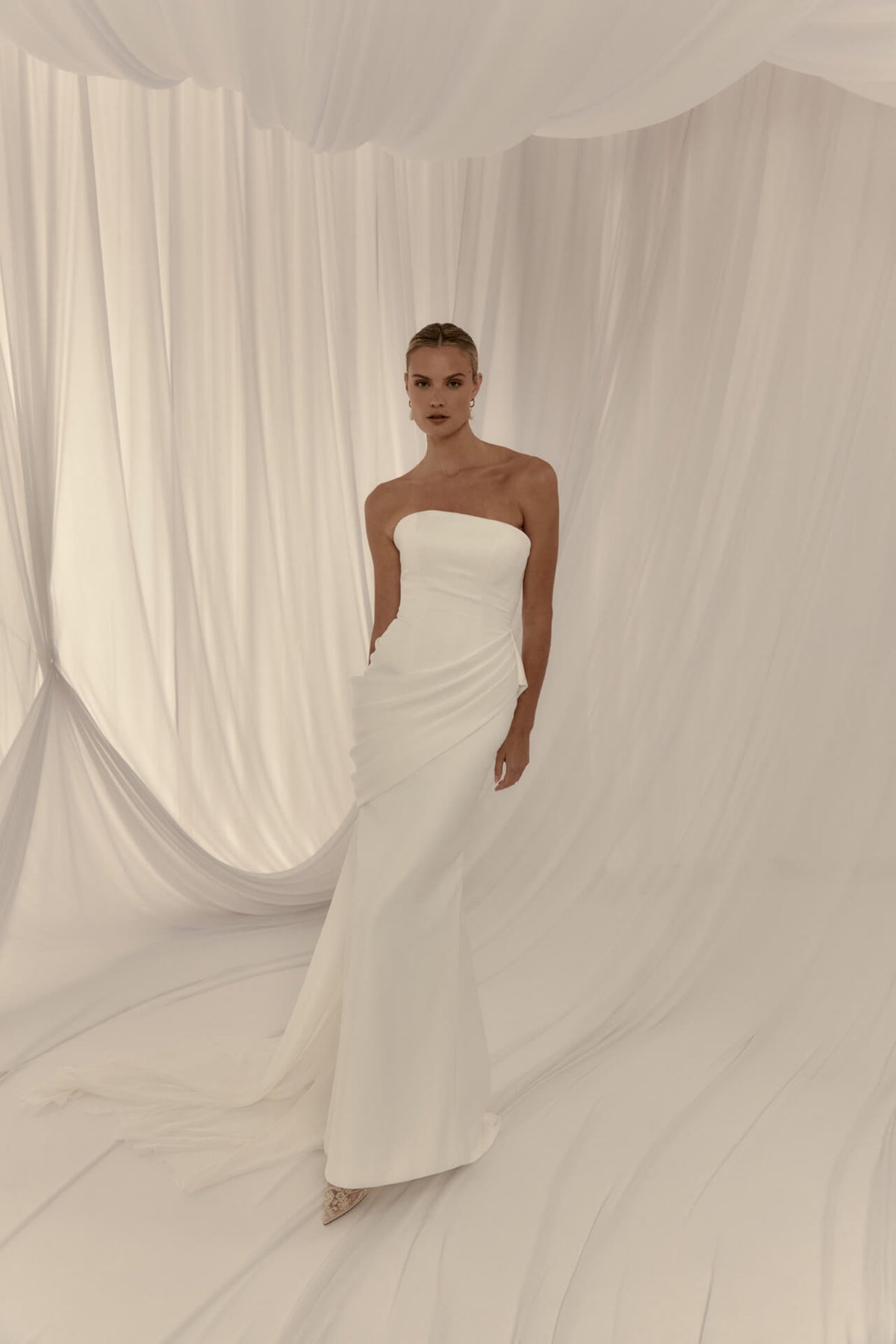 Evie gown