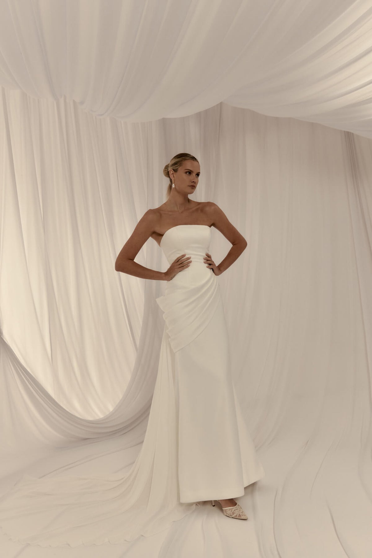 Evie gown