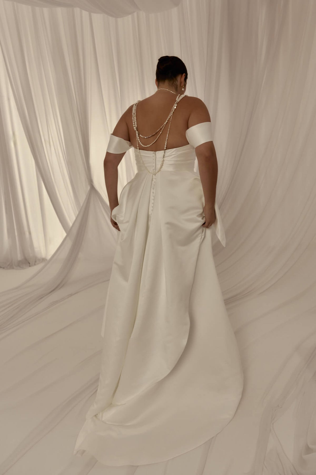 Alba gown