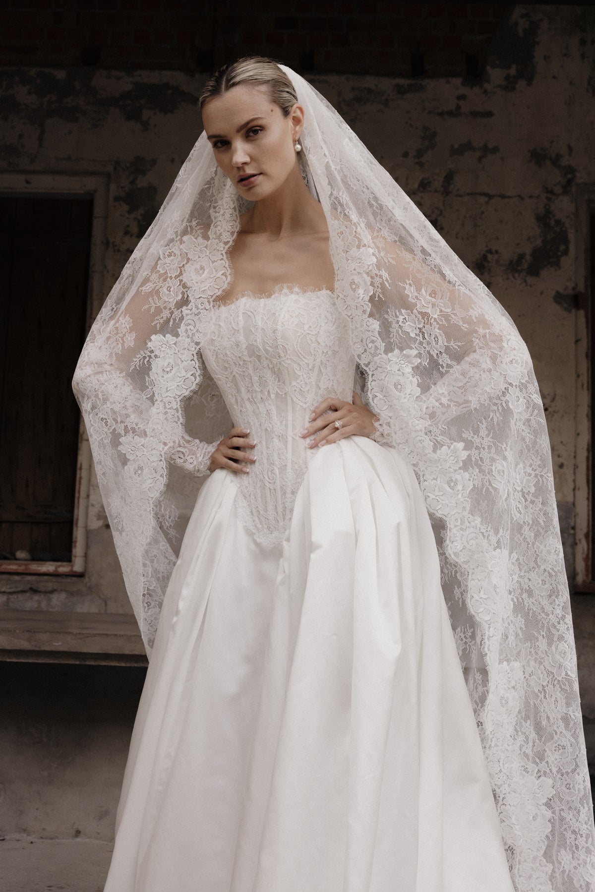 Lucienne gown