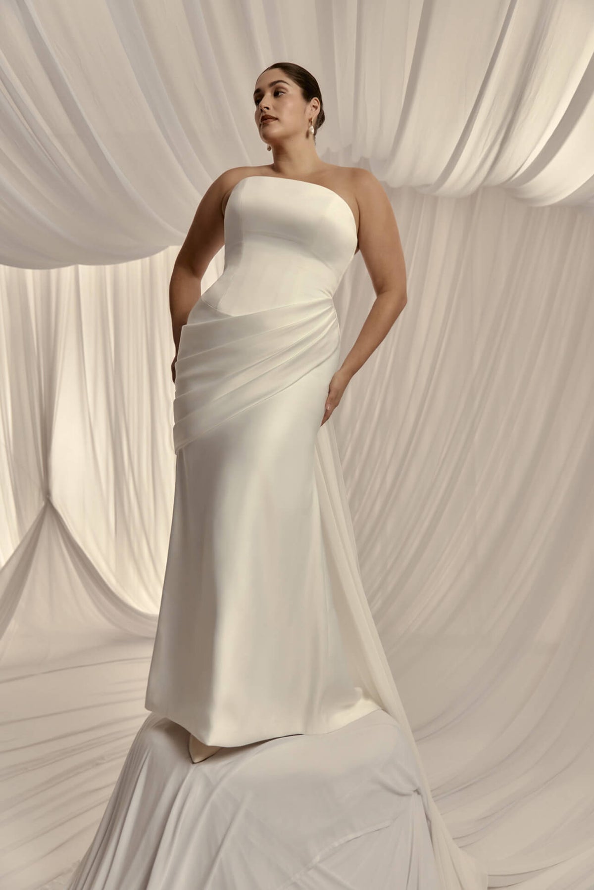 Evie gown