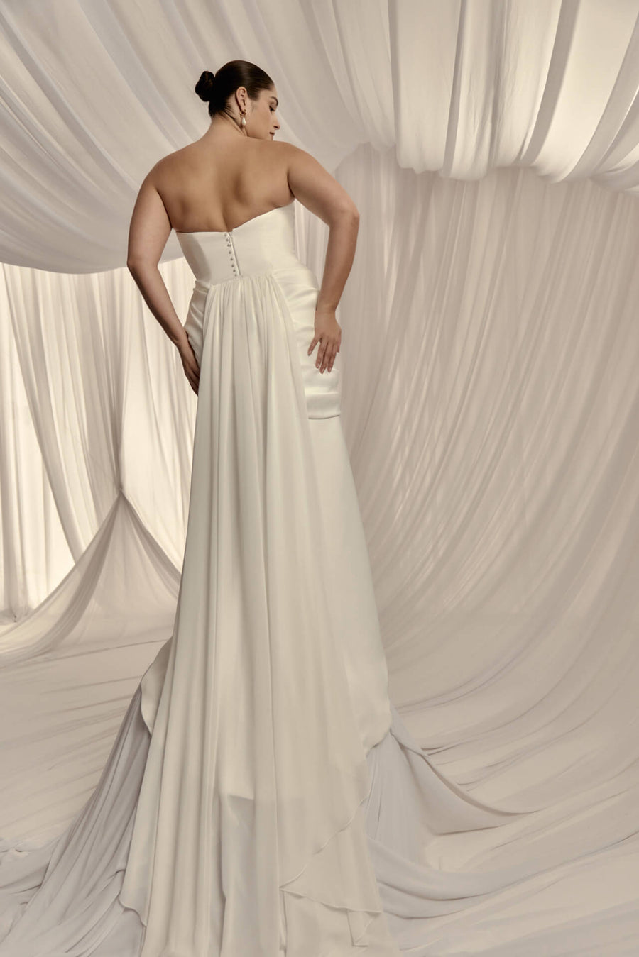 Evie gown