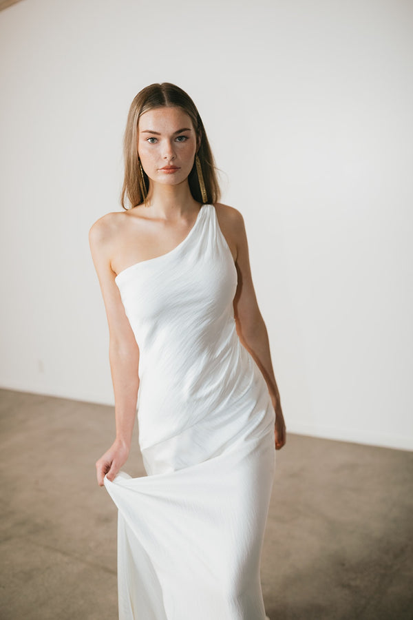 Astralis gown