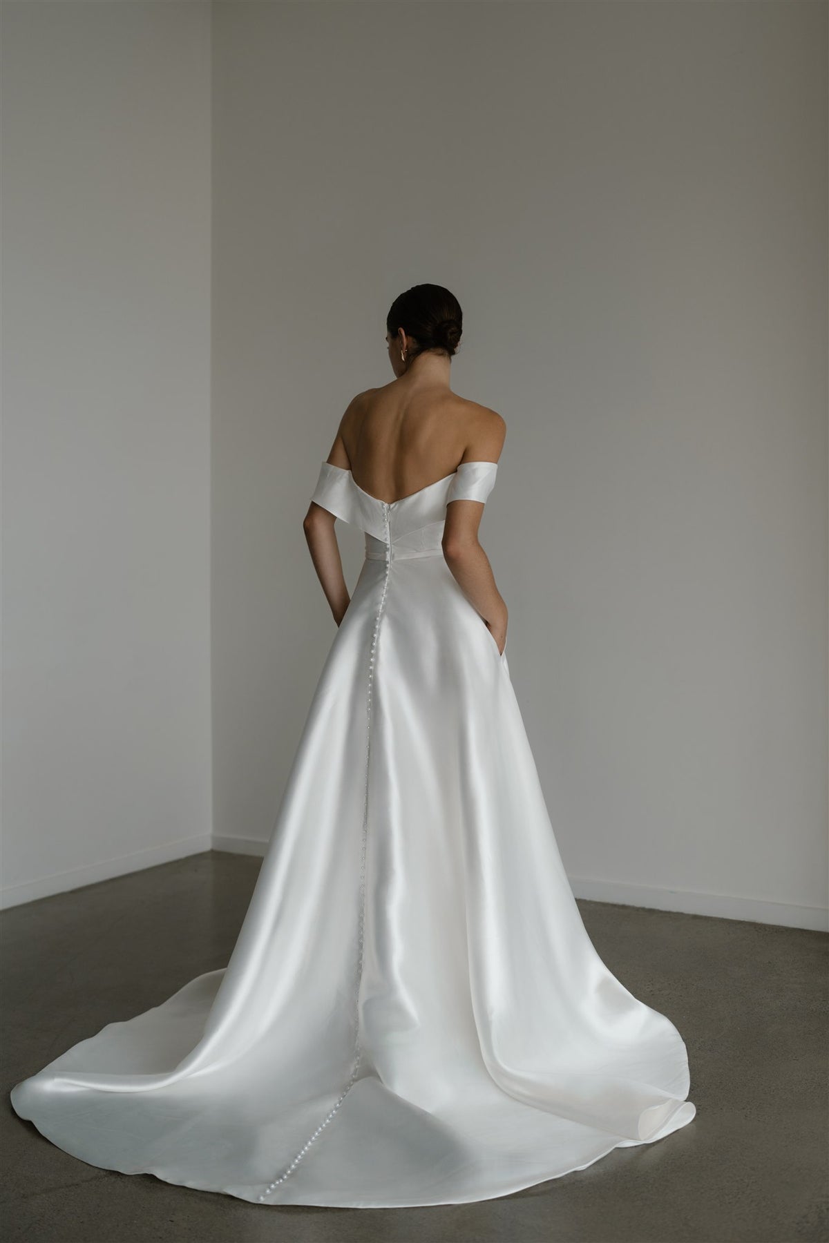 Le Belle V2 gown