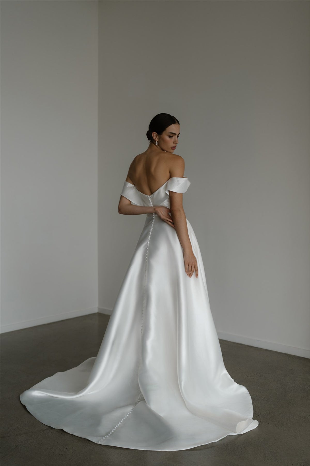 Le Belle V2 gown