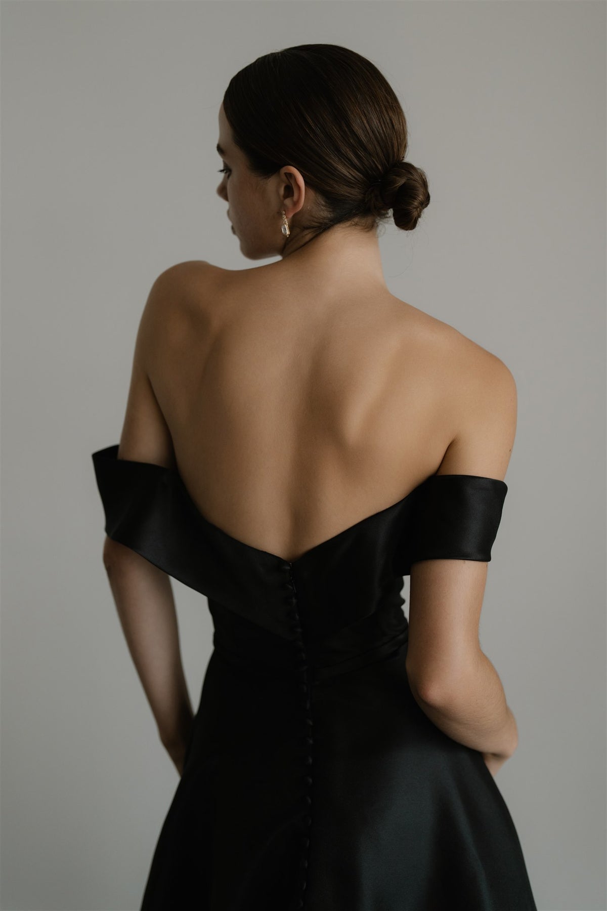 Le Belle V2 | Black gown