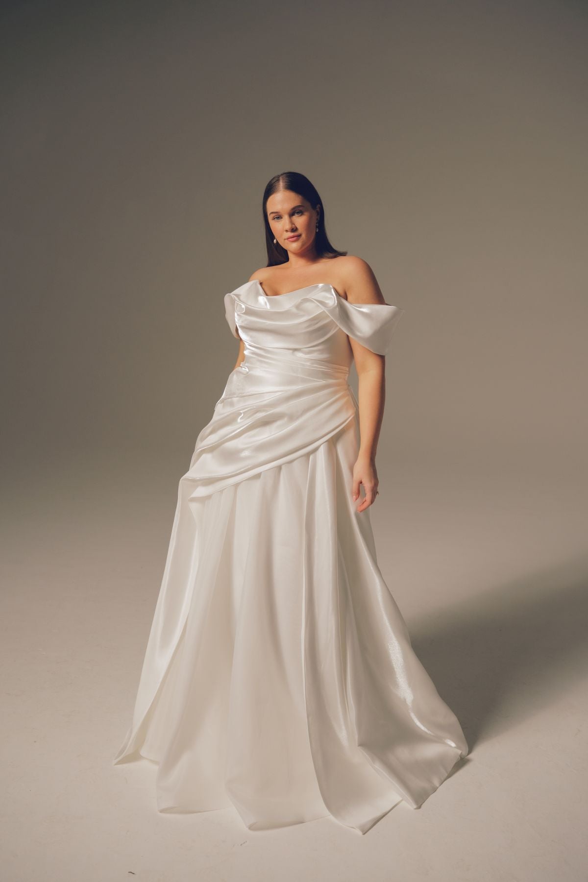 Serana | Ivory gown