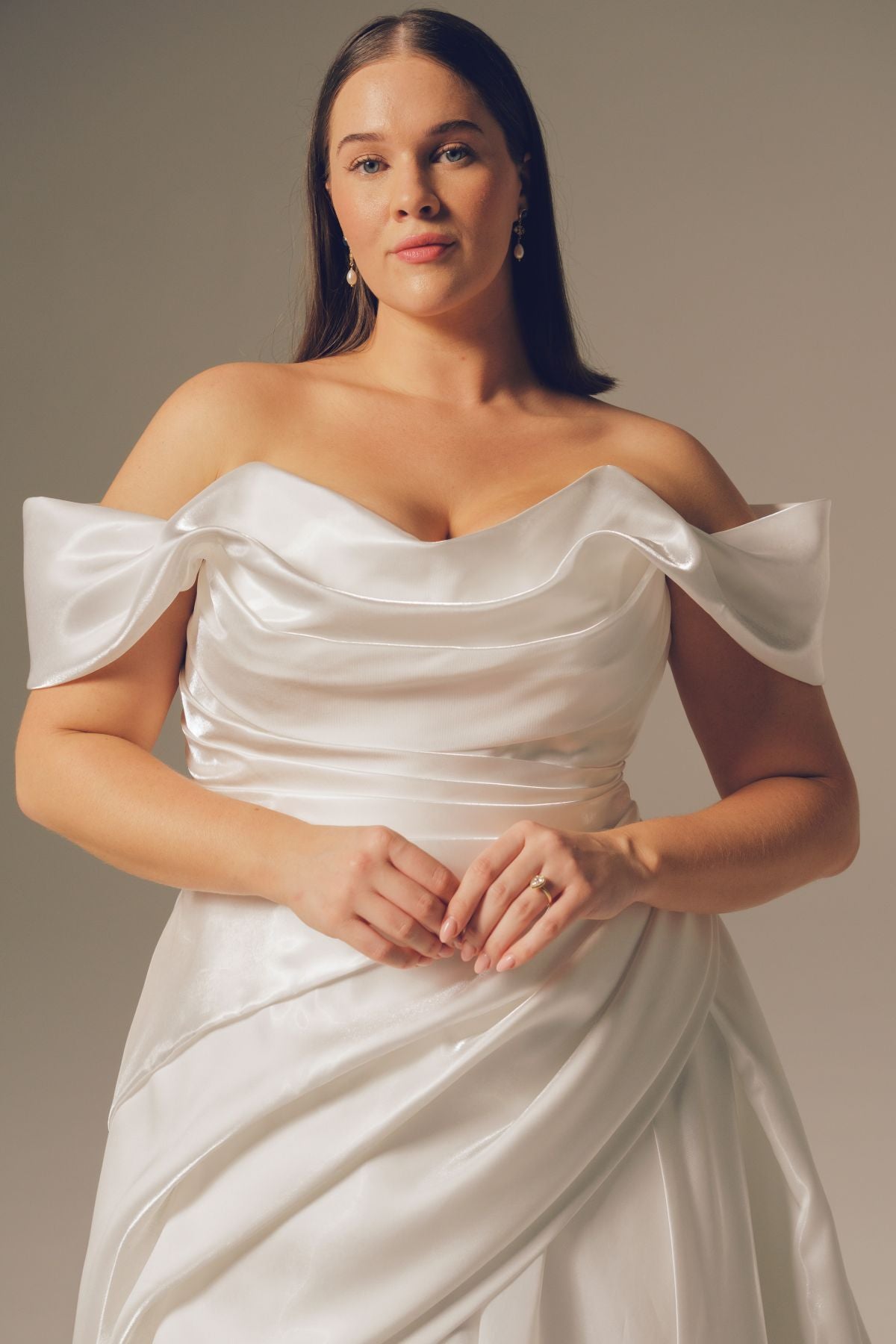 Serana | Ivory gown