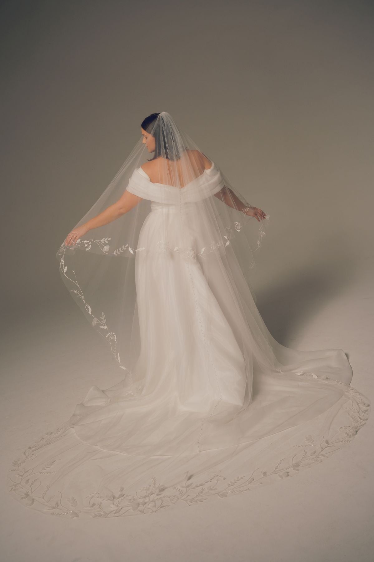 Hepburn Curve gown