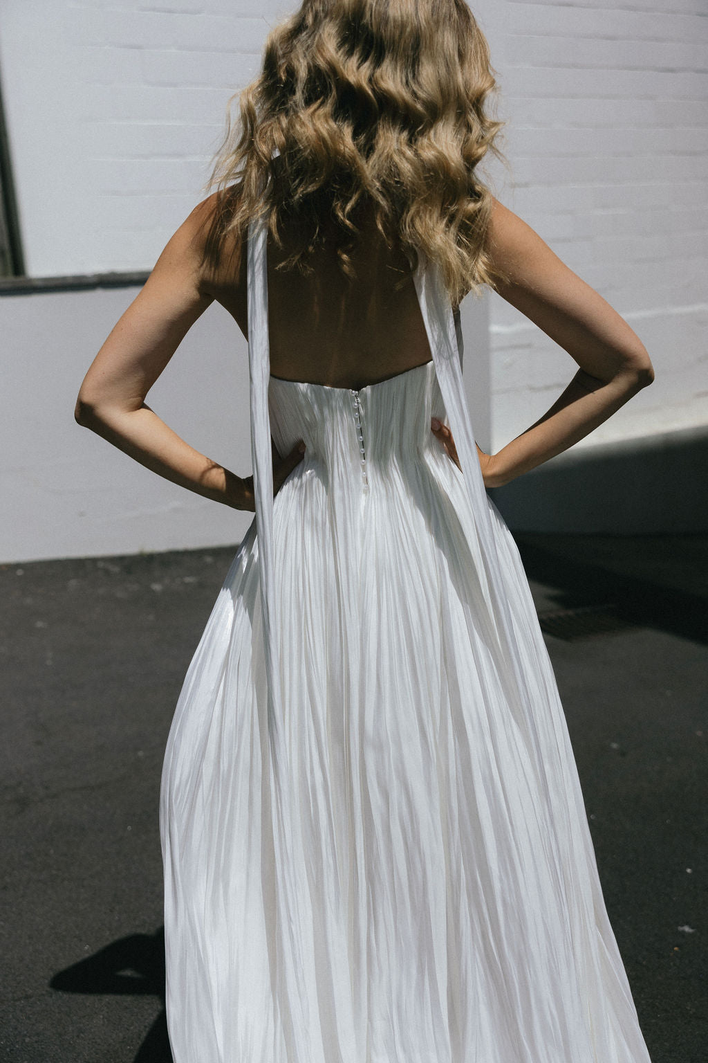 Helix gown