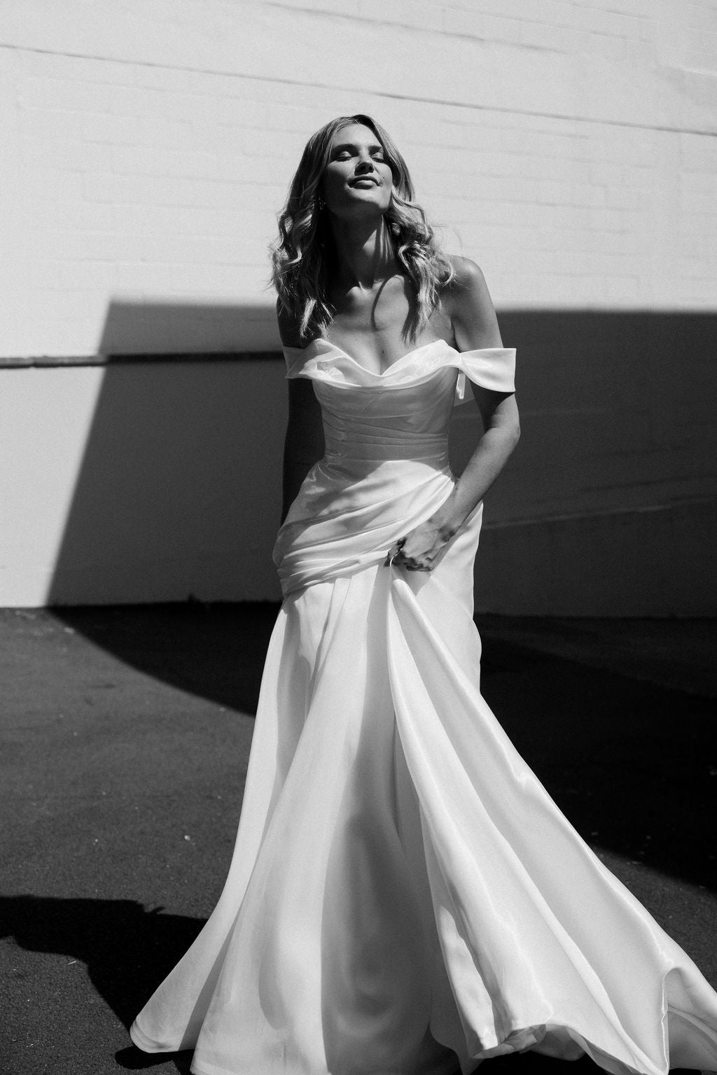 Serana | Ivory gown