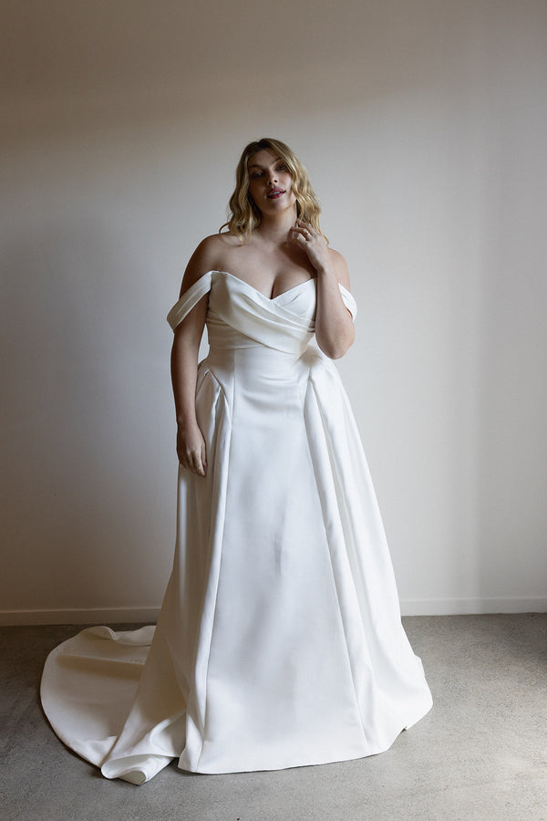 Orion Curve gown