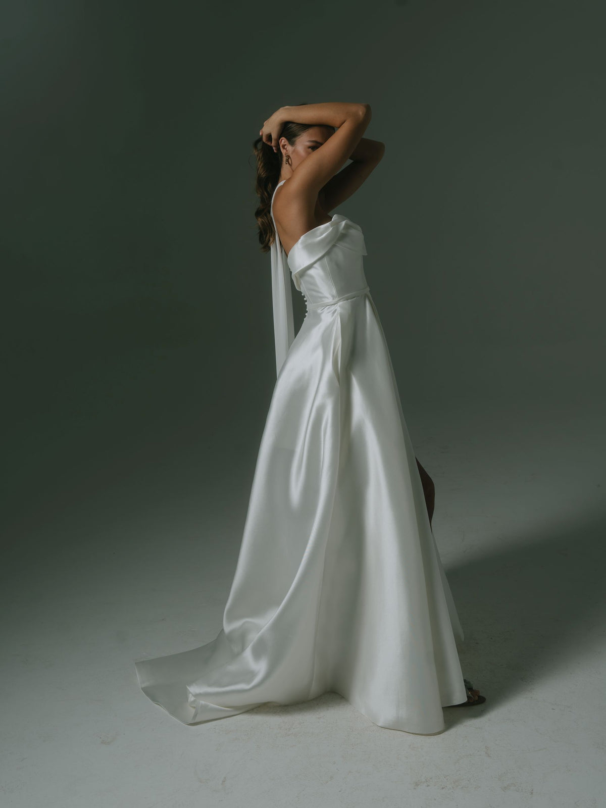 Le Belle V3 gown