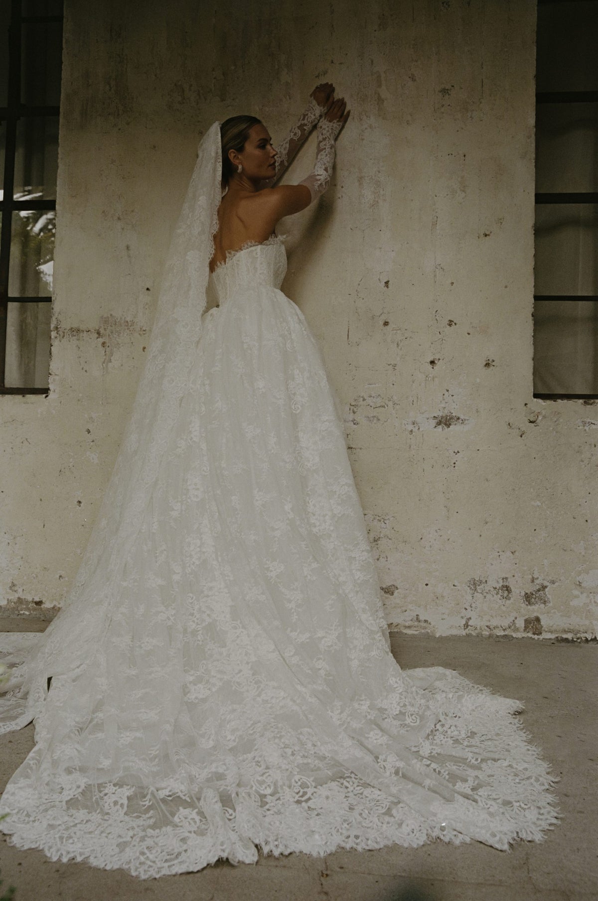 Lavinia gown