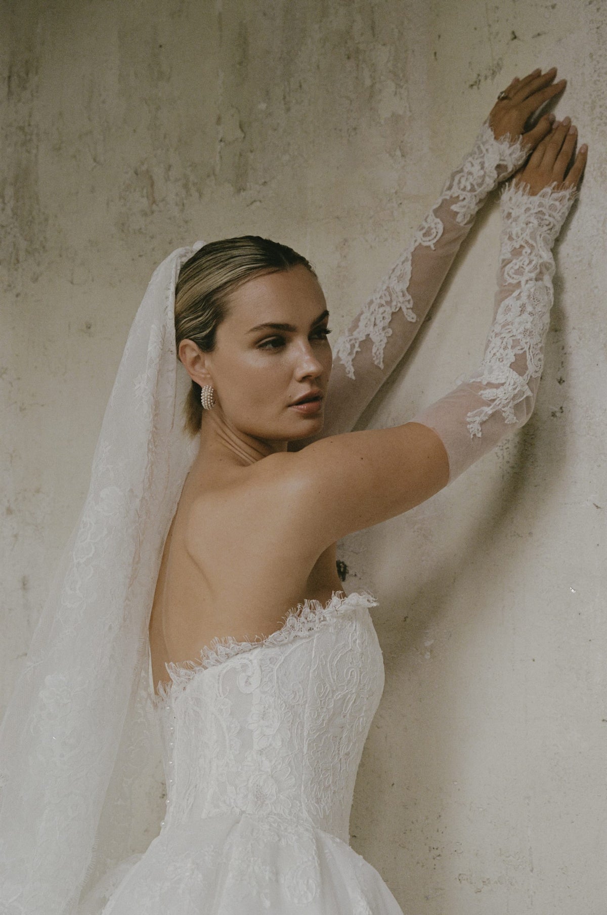 Lavinia gown