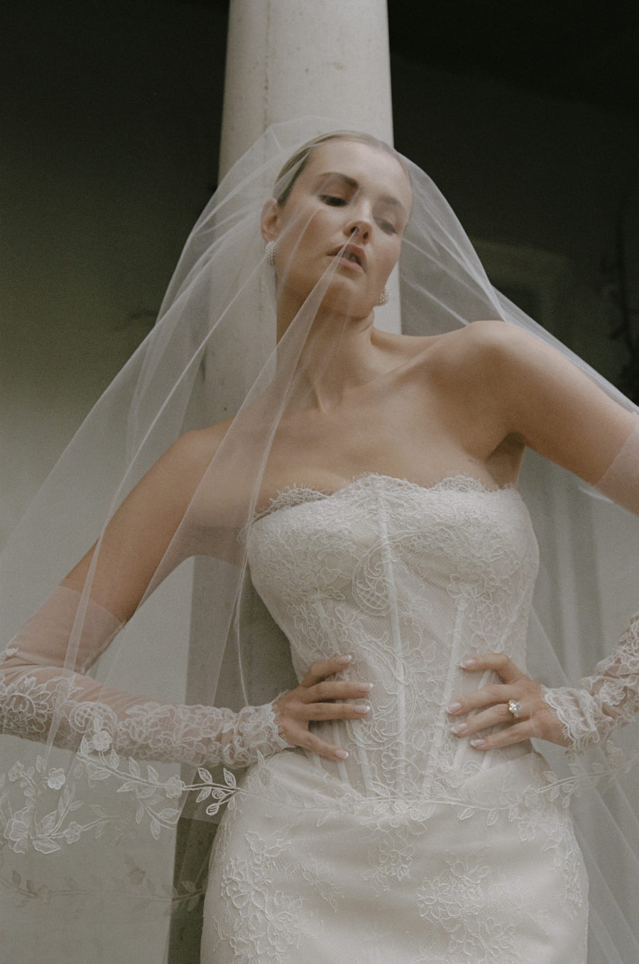 Rael gown