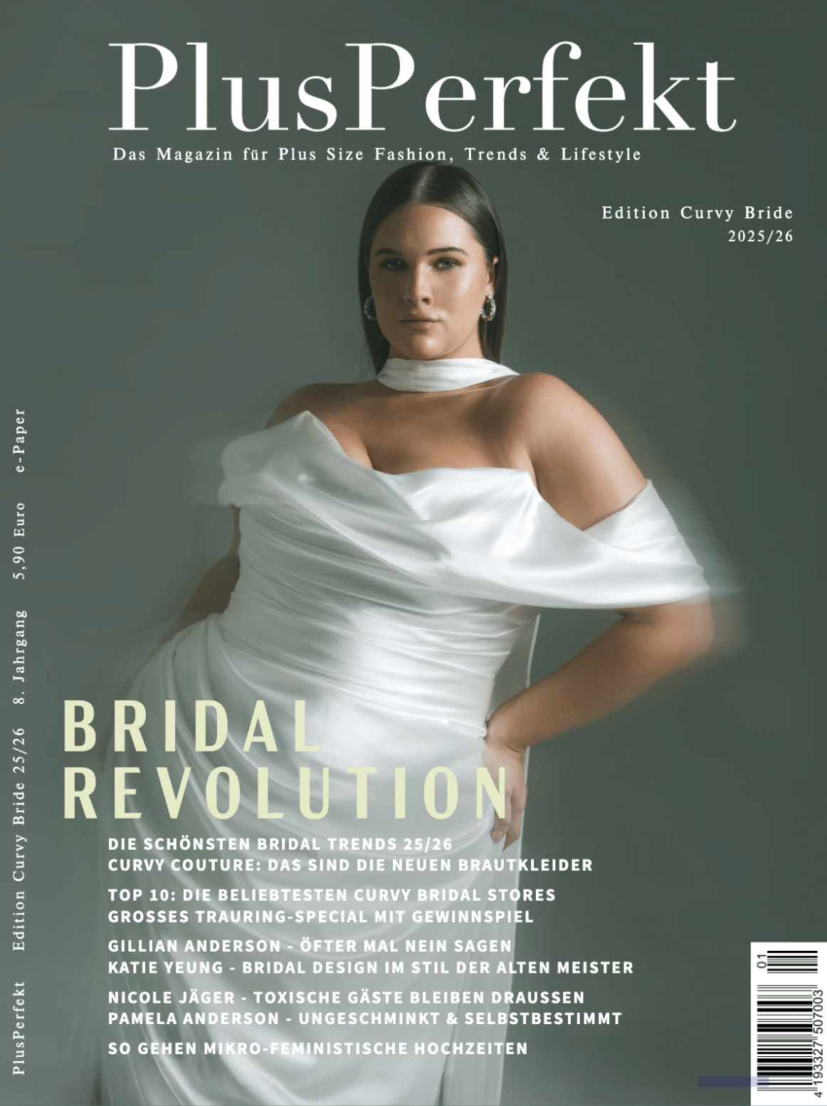 PlusPerfekt - Hera Couture on the cover