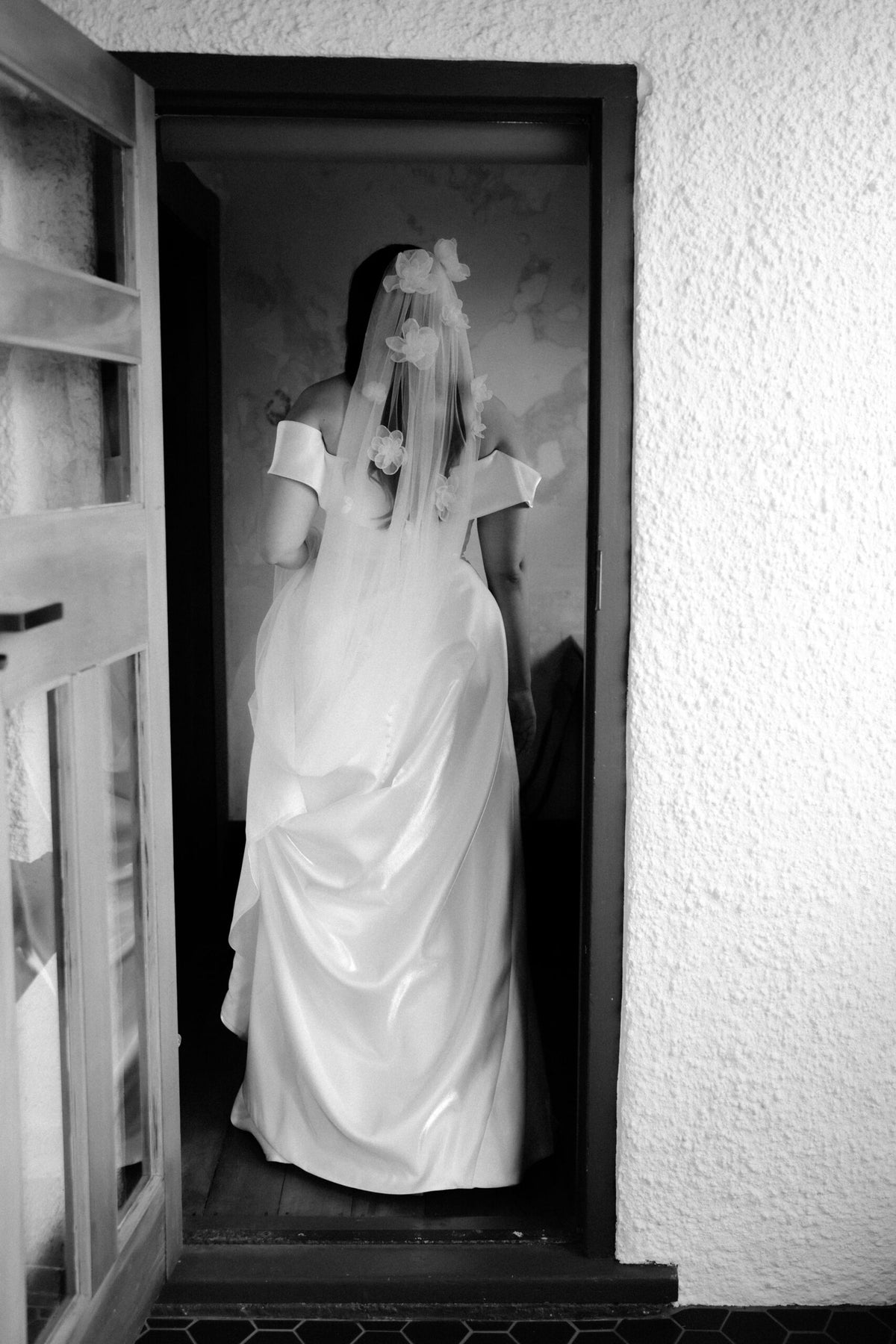 Skye and Simon — Hera Couture real bride