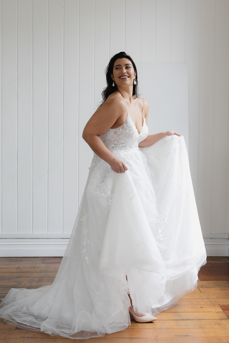 20190910 Hera Corp Studio Curve 075Toussaint Wedding Dress