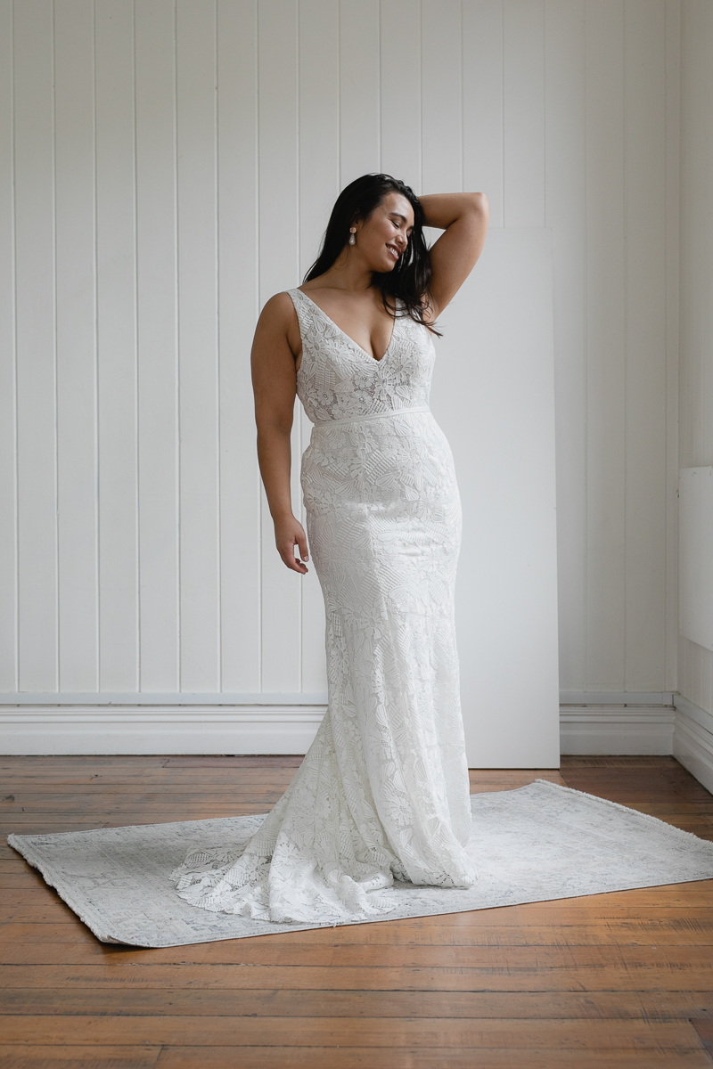 20190910 Hera Corp Studio Curve 1636Rhiann Wedding Dress