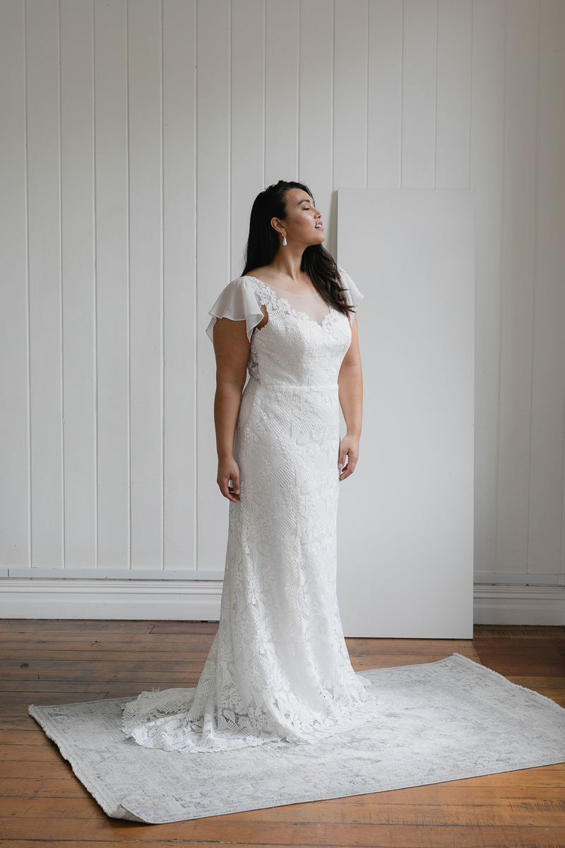 20190910 Hera Corp Studio Curve 1696Klose Wedding Dress