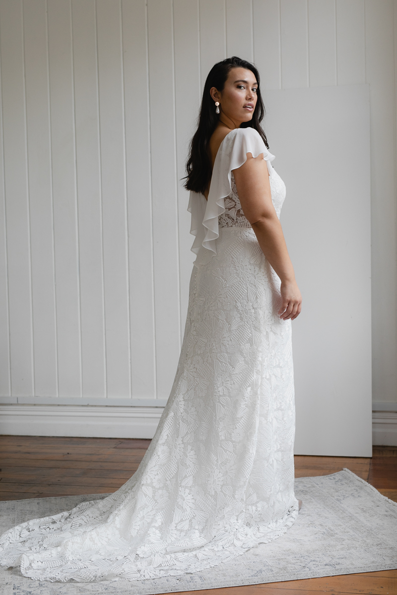 20190910 Hera Corp Studio Curve 1728Klose Wedding Dress
