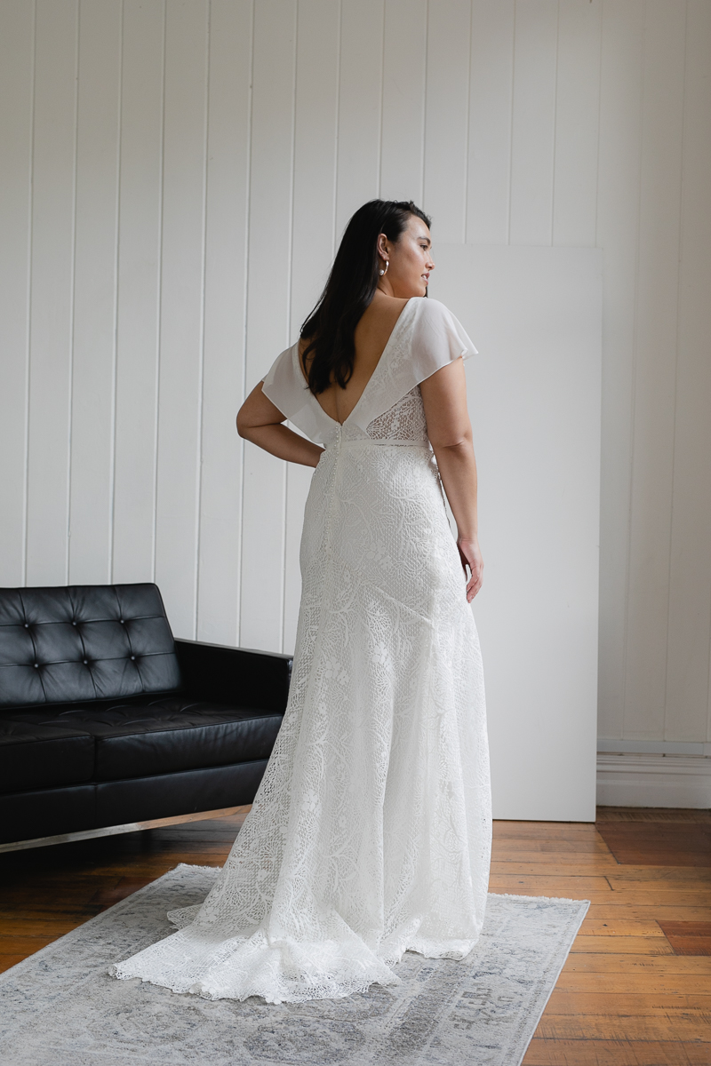20190910 Hera Corp Studio Curve 2391Caldini Wedding Dress