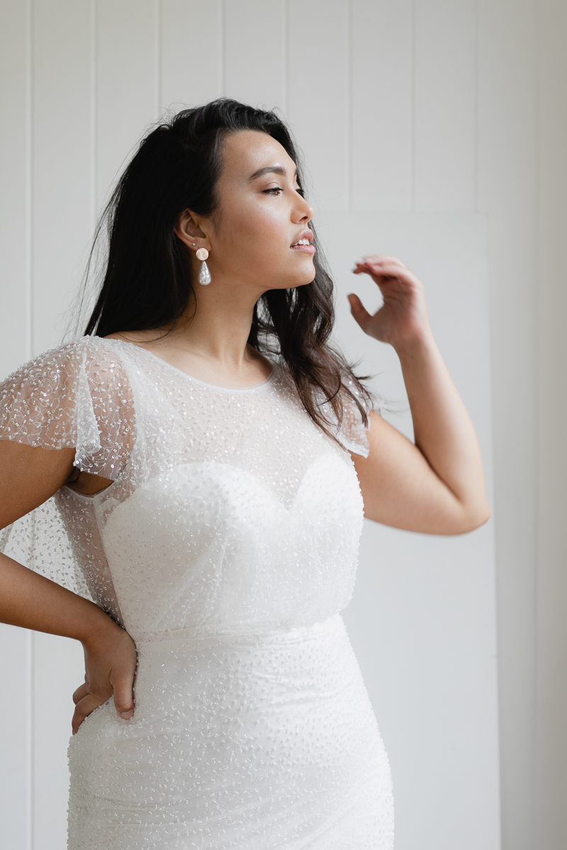 20190910 Hera Corp Studio Curve 318Caccini Beaded Wedding Dress