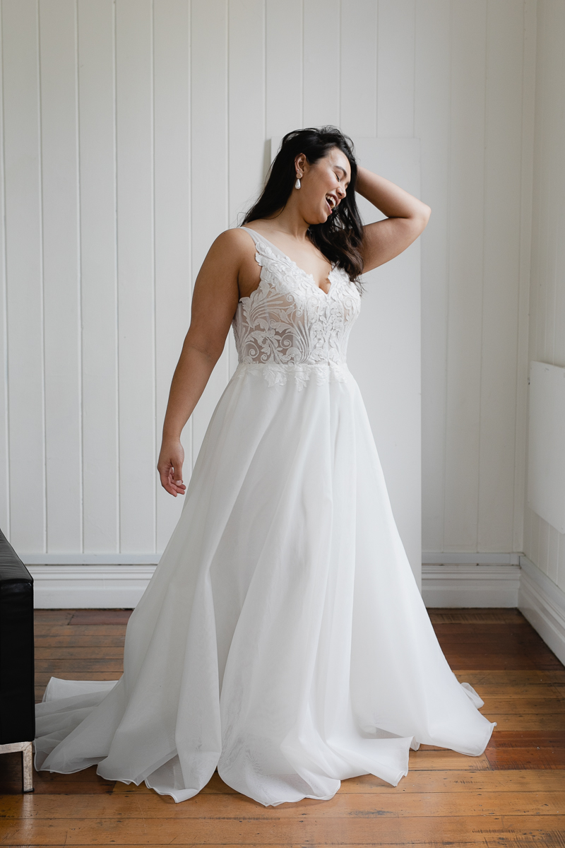 20190910 Hera Corp Studio Curve 381Blanchette Wedding Dress