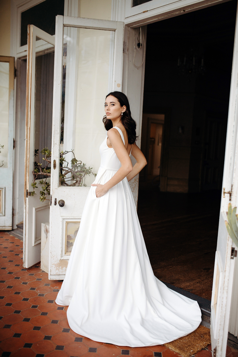 Alves_wedding_dress