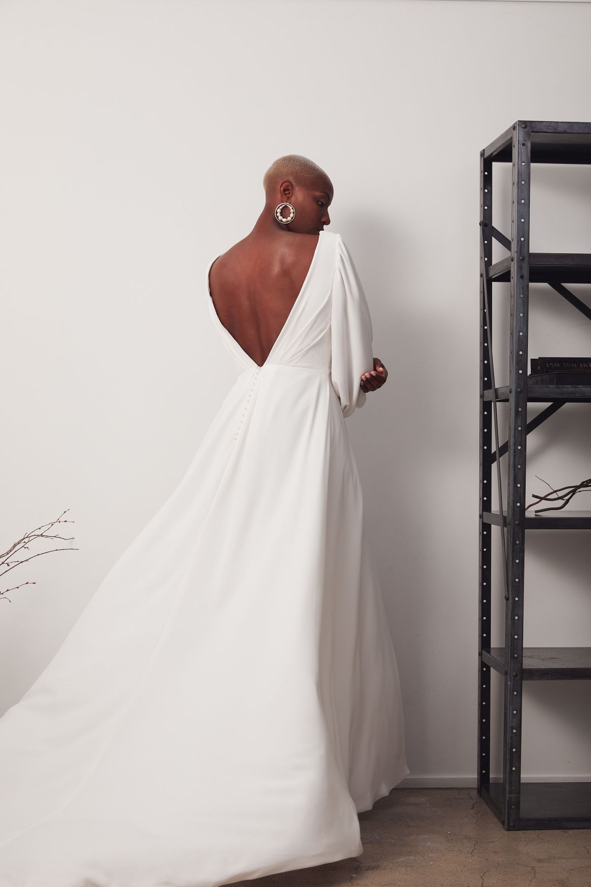 Elizabeth Curve Wedding Gown _15 2930