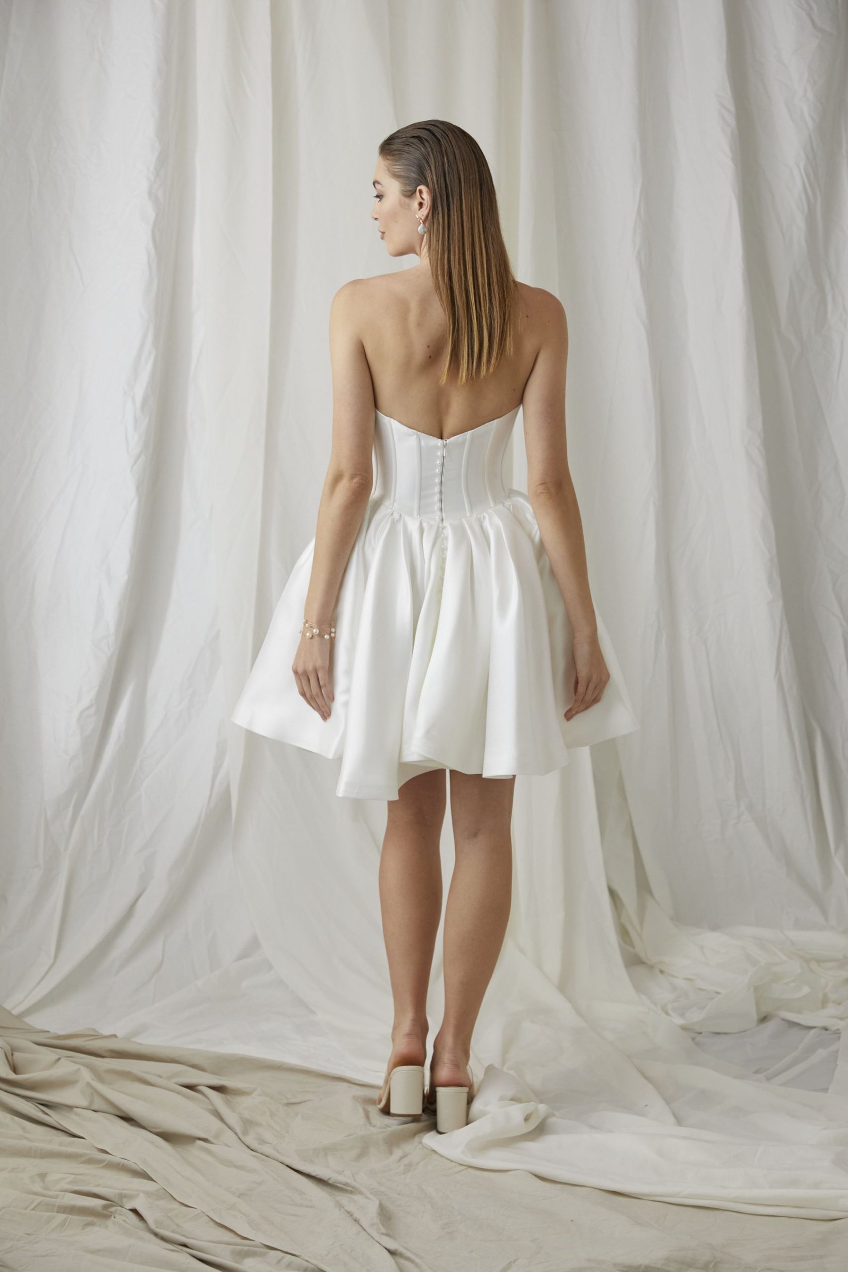 Hunter Wedding Dress 32143