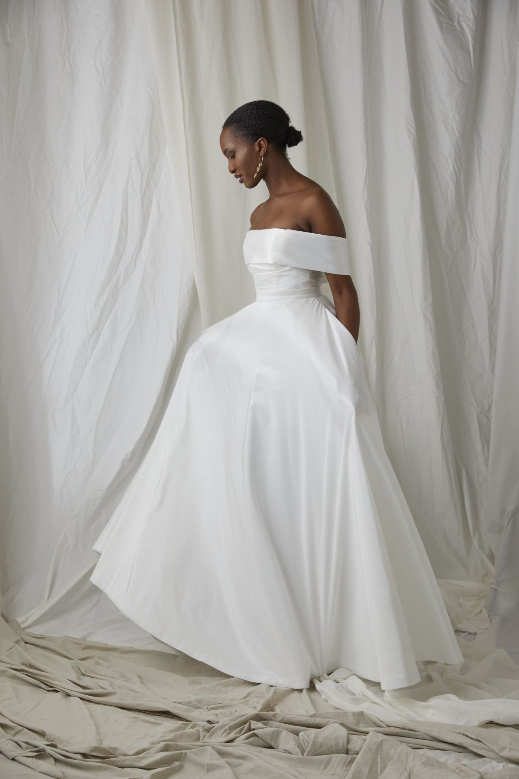 Jet W Freesia Overskirt Wedding Dress 32319