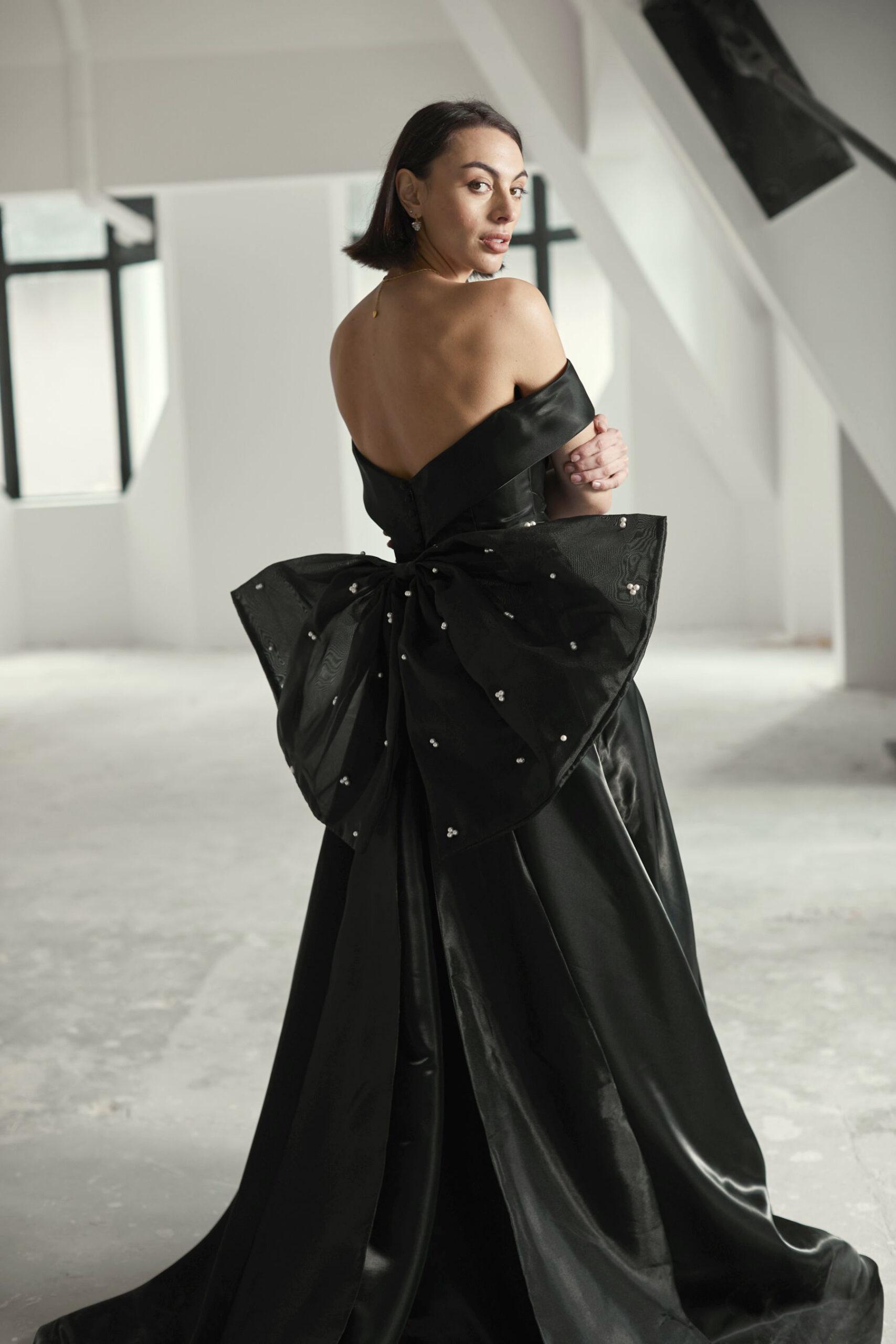 Hera Couture Serana Black W Bow__1741